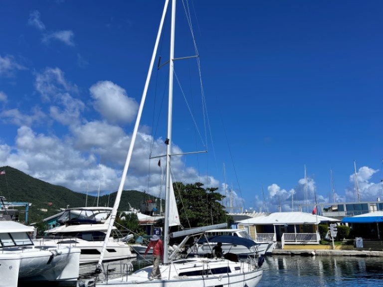 Location bateau Bavaria Bavaria 37 à Road Town sur Samboat