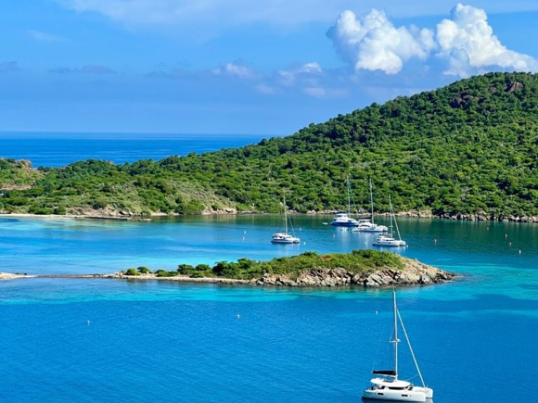 Location bateau Road Town pas cher Lagoon 42