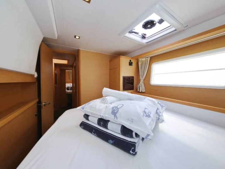 Lagoon Lagoon 40 a louer à Betina