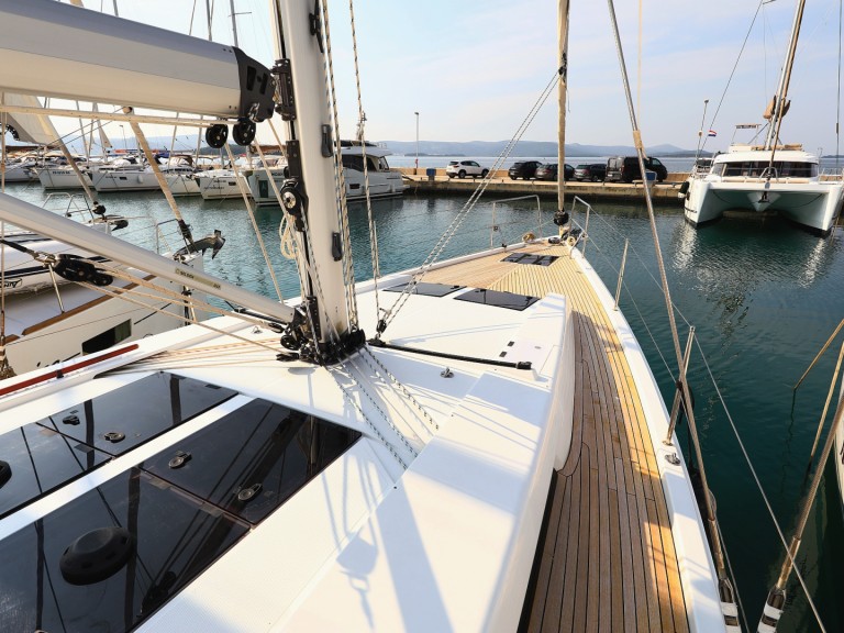 Location bateau Sukošan pas cher Hanse 458