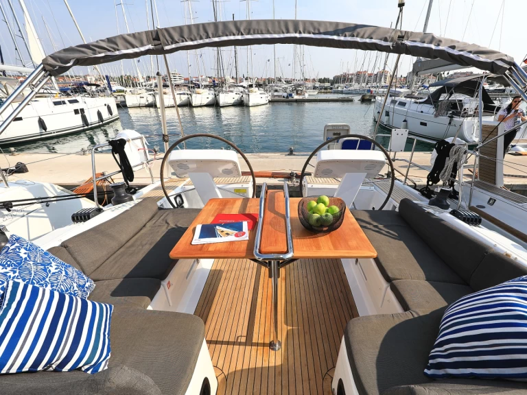 Louer Voilier avec ou sans skipper Hanse à Sukošan