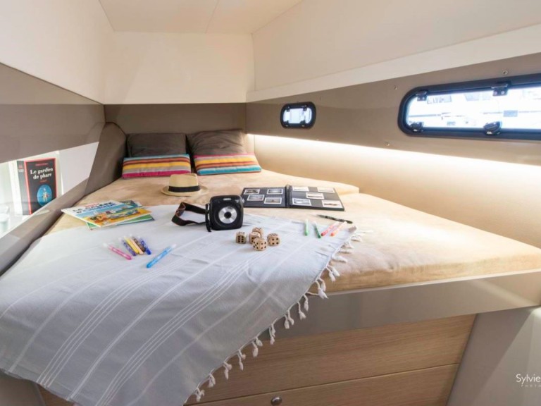 Catamaran à louer à Ajaccio au meilleur prix