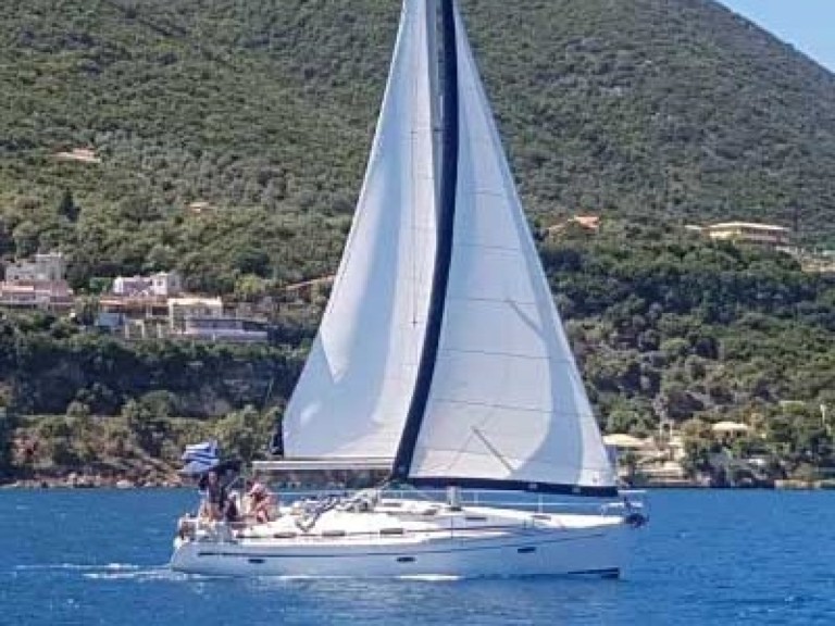 Location bateau Nikiána pas cher Bavaria 37