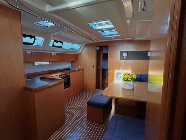 Location Voilier à Álimos - Bavaria Cruiser 46