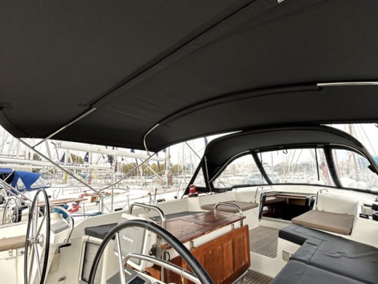 Jeanneau Jeanneau 57 a louer à Álimos