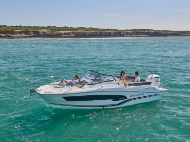 Noleggiare una Jeanneau Cap Camarat 7.5 WA Serie 2 a Saint-Gilles-Croix-de-Vie