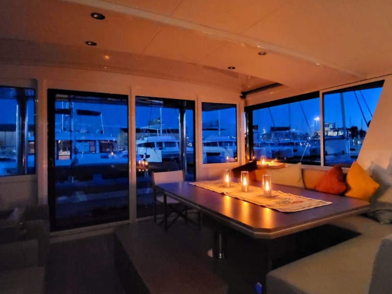 Location bateau Bali Catamarans Bali 5.4 à Olbia sur Samboat