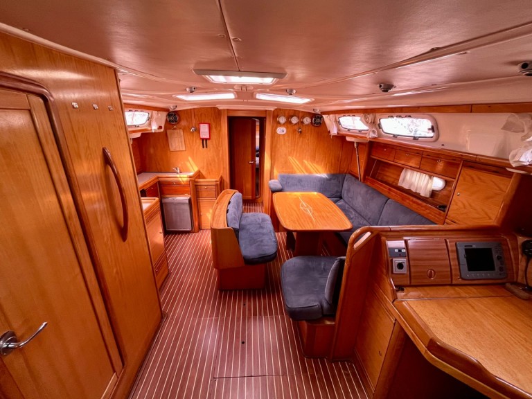 Location à Marina (Ville) - Bavaria Cruiser 46 sur SamBoat