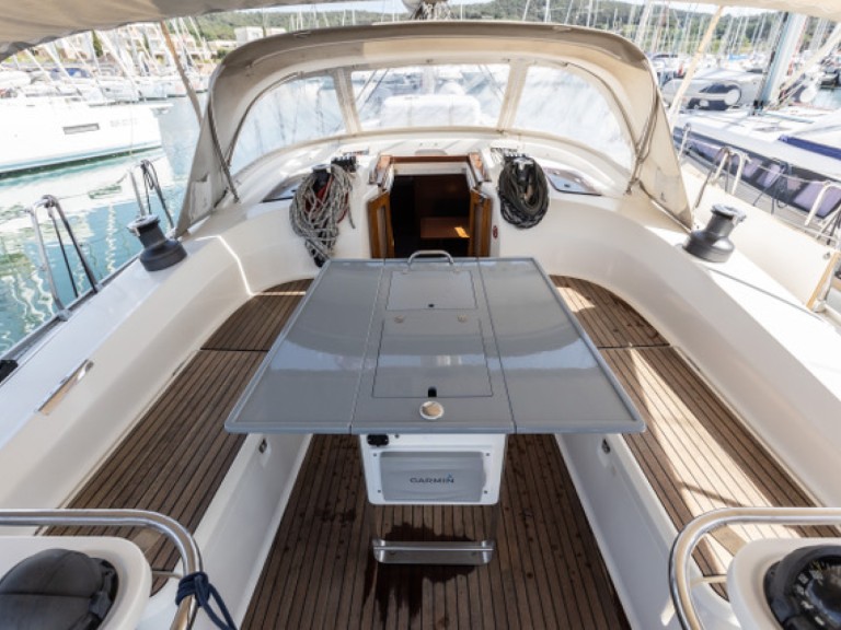 Location bateau Castiglioncello pas cher Bavaria 45