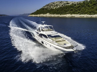 Noleggio a Trogir – Azimut Azimut 66 su SamBoat