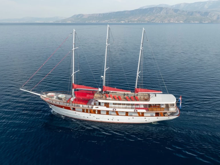 Location Voilier à Split - Custom Made Barbara