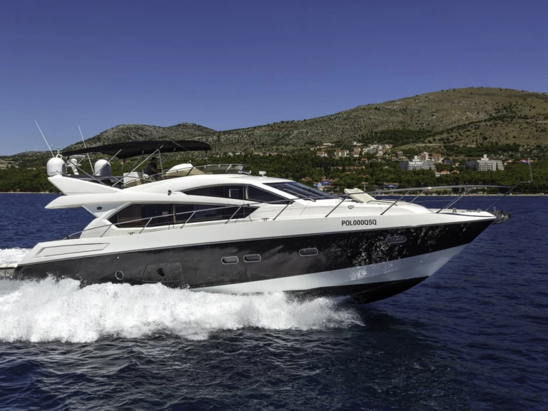 Location bateau Trogir pas cher Sunseeker Manhattan 63