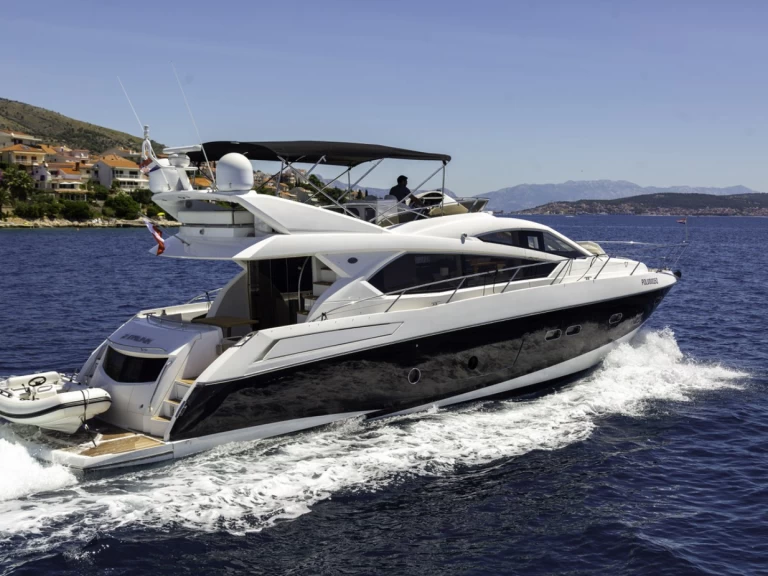 Location bateau Sunseeker Sunseeker Manhattan 63 à Trogir sur Samboat