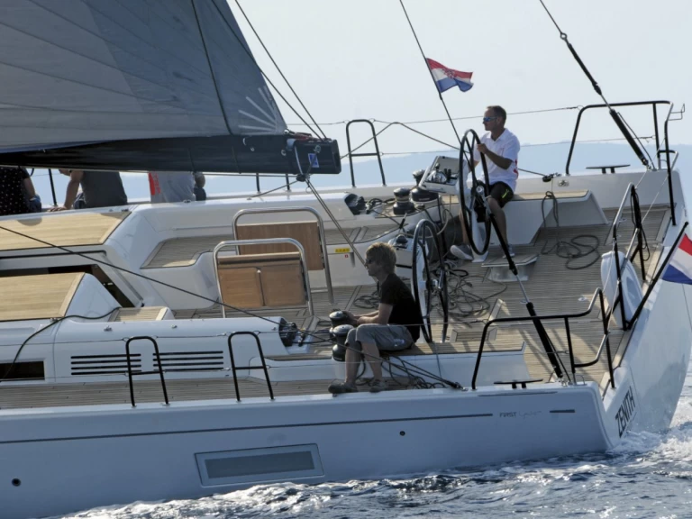 Louez un Bénéteau First 53 à Split