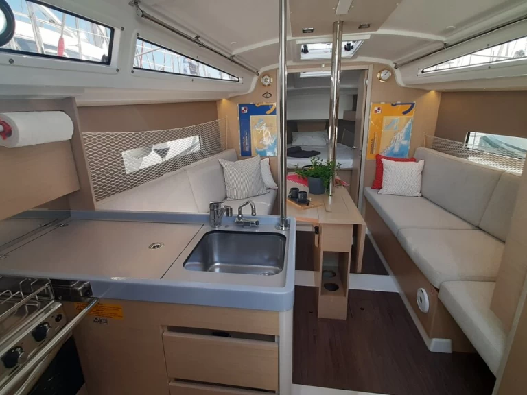 Location Voilier Bénéteau avec permis