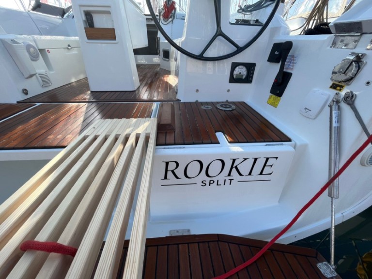 Location bateau Split pas cher Oceanis 34.1