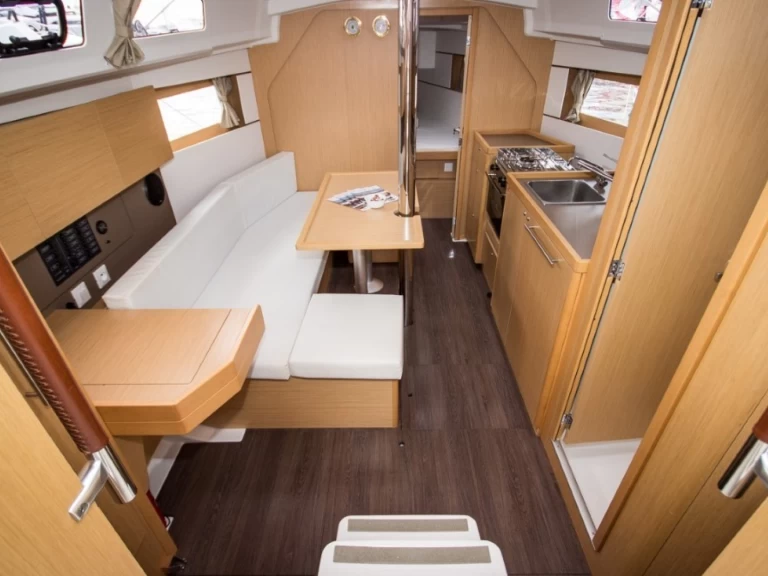 Louer Voilier avec ou sans skipper Bénéteau à Split