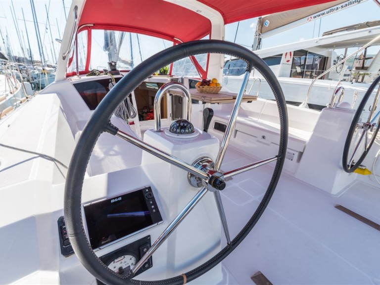 Location Voilier à Pomer - Bénéteau Oceanis 38