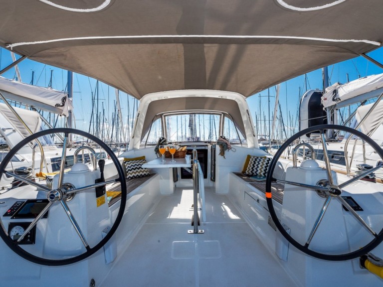 Louer Voilier avec ou sans skipper Bénéteau à Pomer
