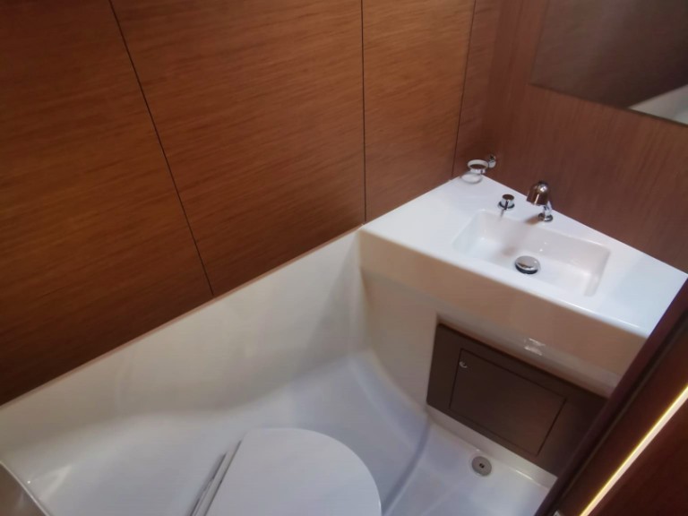 Louer Voilier avec ou sans skipper Bénéteau à Pomer