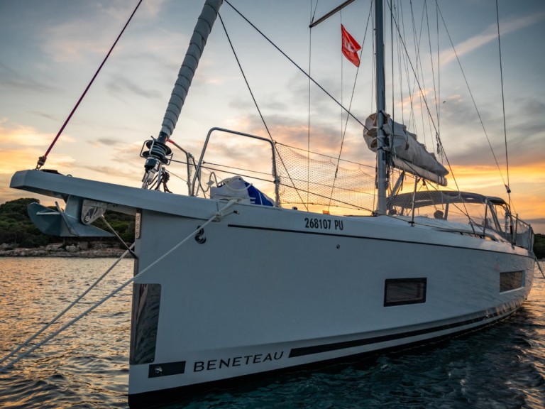 Louez un Bénéteau Oceanis 46.1 à Pomer