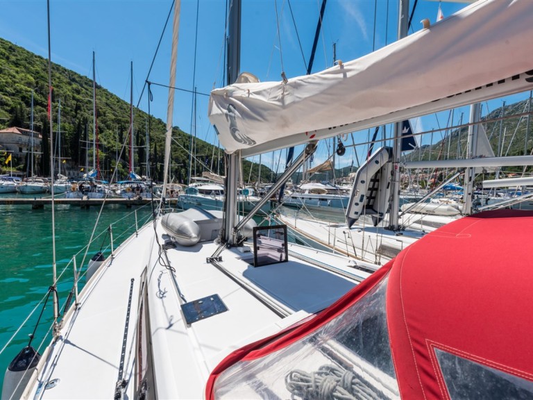 Location bateau Bénéteau Oceanis 48 à Pomer sur Samboat