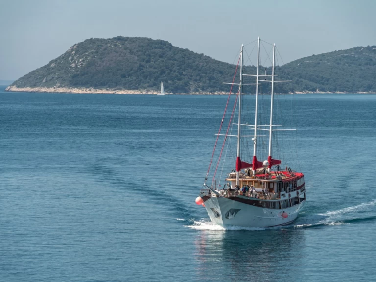 Location Voilier à Split - Custom Made Barbara