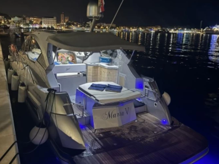 Louez un Grginić Mirakul 40 à Split