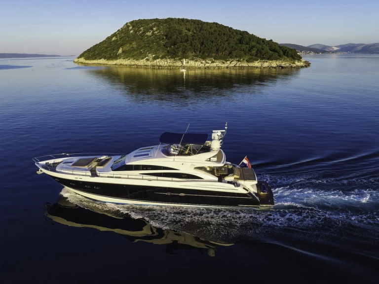 Princess Princess V85 a louer à Kaštela