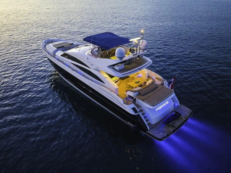 Louez un Princess Princess V85 à Kaštela