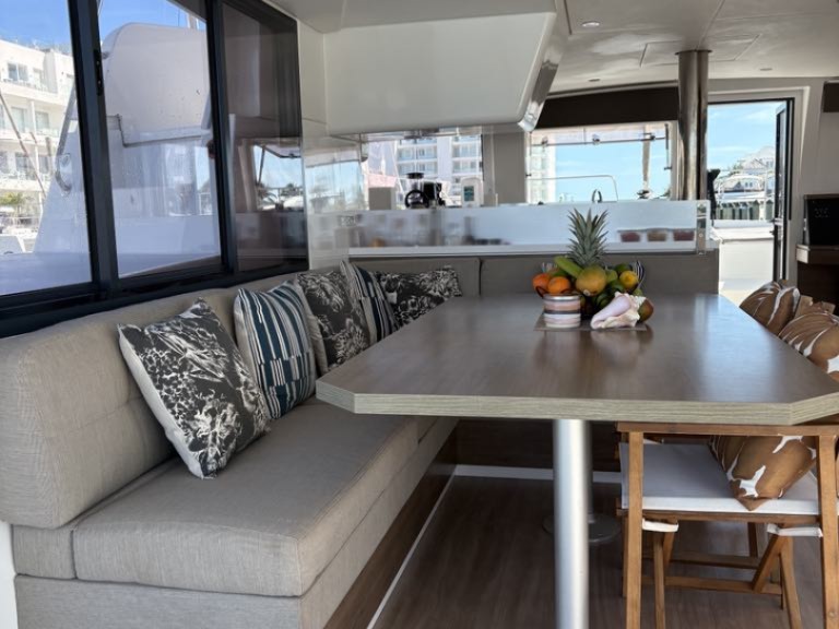 Location bateau Bali Catamarans Bali 4.4 à Nassau sur Samboat