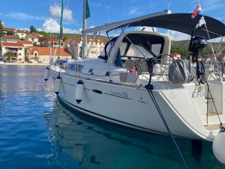 Location Voilier à Marina Milna Kanarija - Bénéteau Oceanis 50 Family