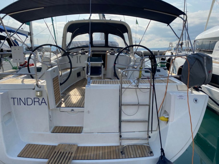 Louer Voilier avec ou sans skipper Bénéteau à Marina Milna Kanarija