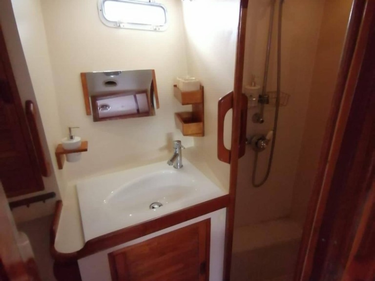  Ketch  a louer à Fiskardo Marina