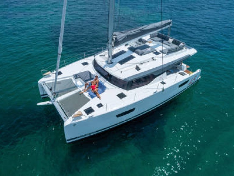 Location Catamaran Fountaine Pajot avec permis