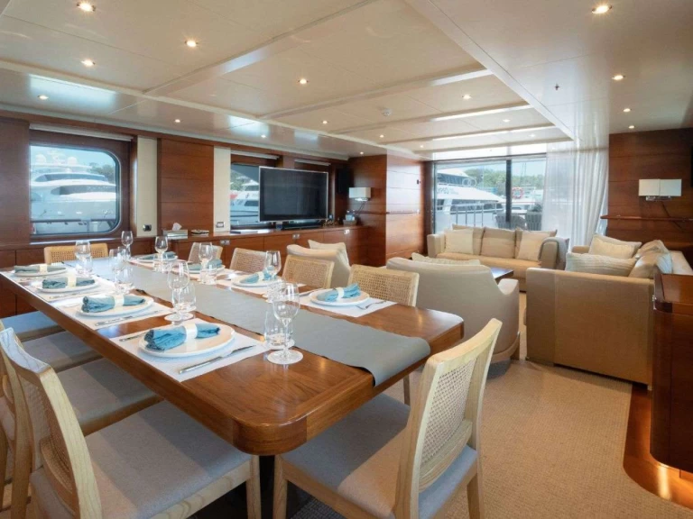 Moonen BELUGA a louer à Cairns