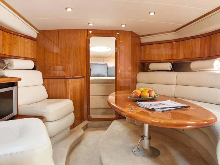 Bateau à moteur à louer à Palma de Majorque au meilleur prix