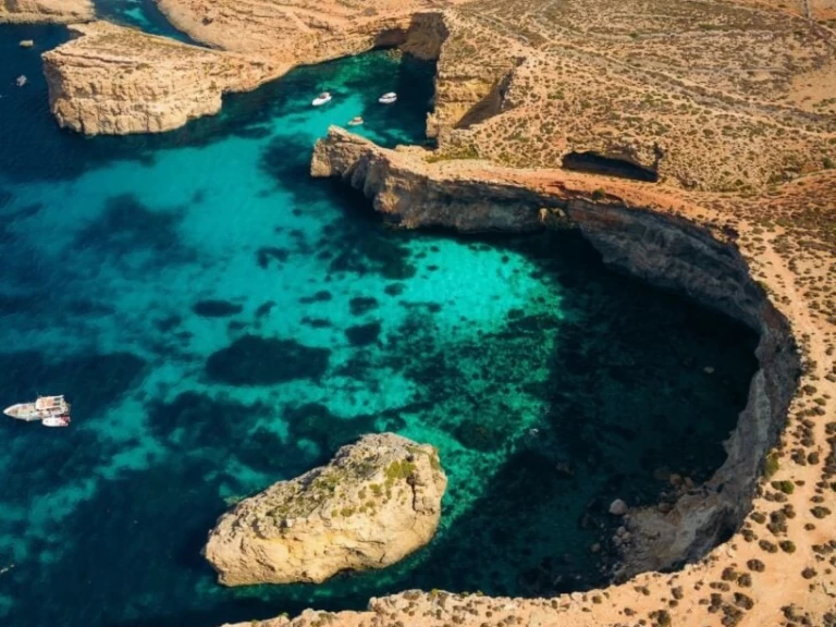 Location Bateau à moteur à Ċirkewwa - Buccaneer Sea Rover 198