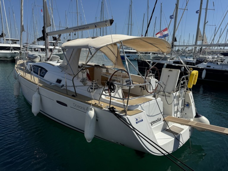 Location à Sukošan - Bénéteau Oceanis 43 sur SamBoat