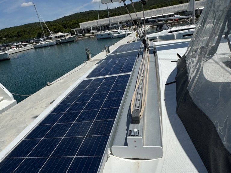 Location bateau Fountaine Pajot Isla 40 à Sukošan sur Samboat