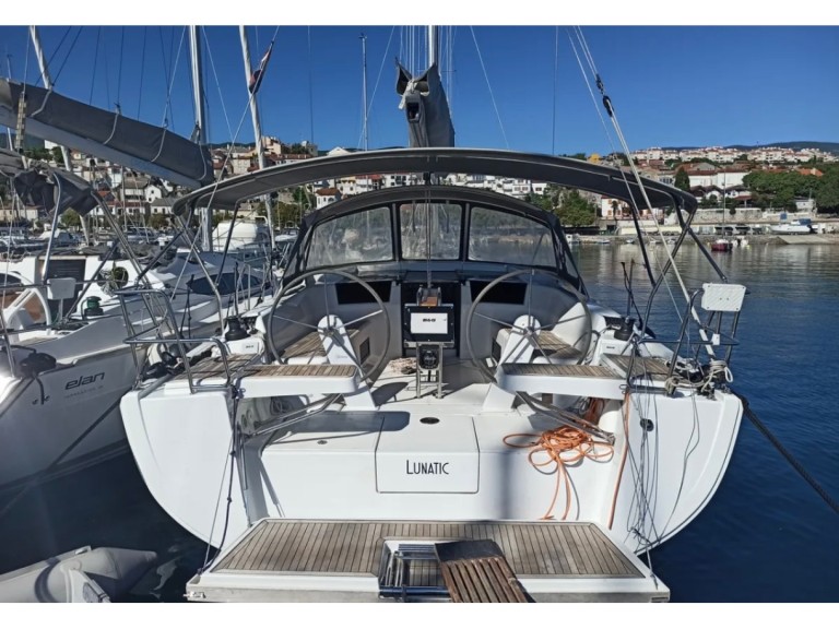 Louer Voilier avec ou sans skipper Hanse à Betina
