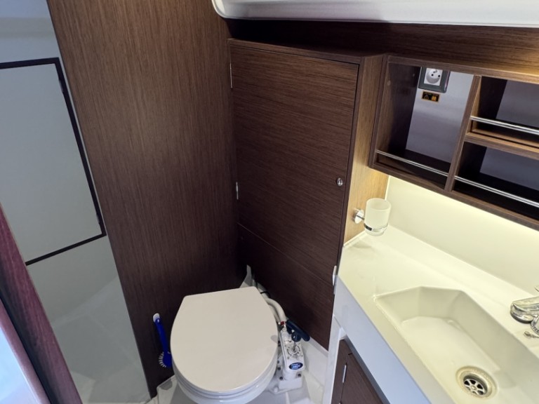 Location bateau Bénéteau Oceanis 34.1 à Sukošan sur Samboat