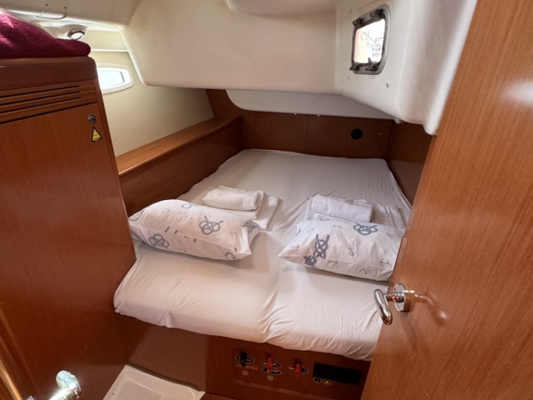 Location Voilier à Sukošan - Bénéteau Oceanis 43