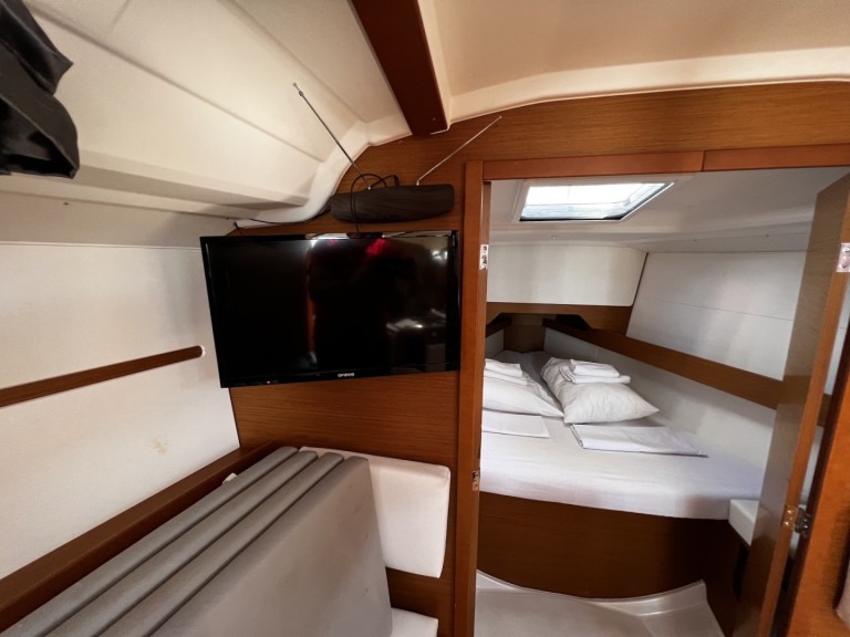 Location bateau Jeanneau Sun Odyssey 349 à Sukošan sur Samboat