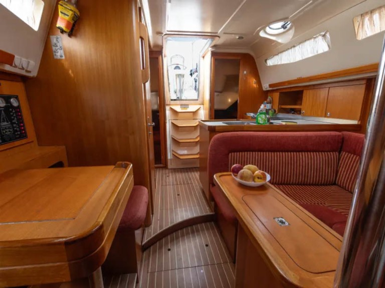 Location bateau Elan Elan 344 à Kórfos sur Samboat