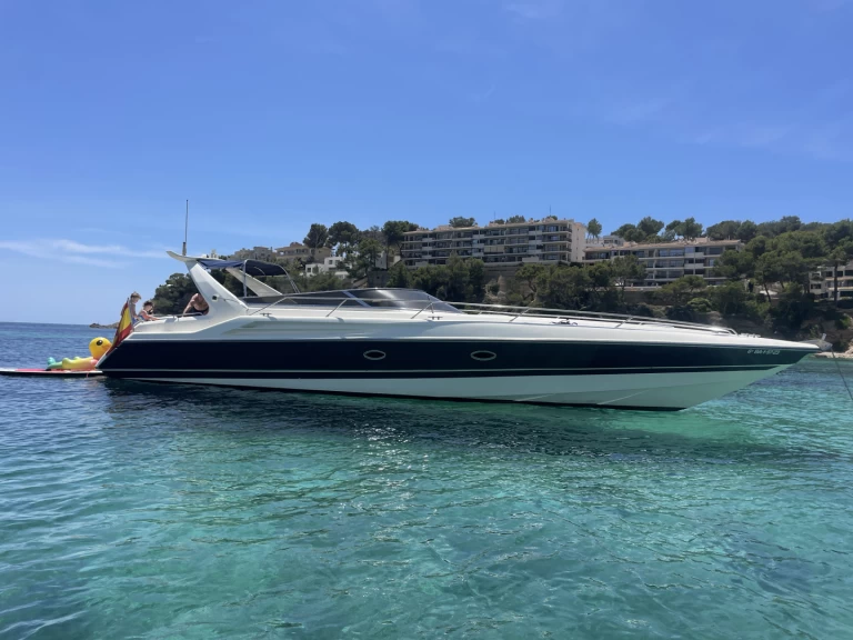 Location Bateau à moteur Sunseeker avec permis