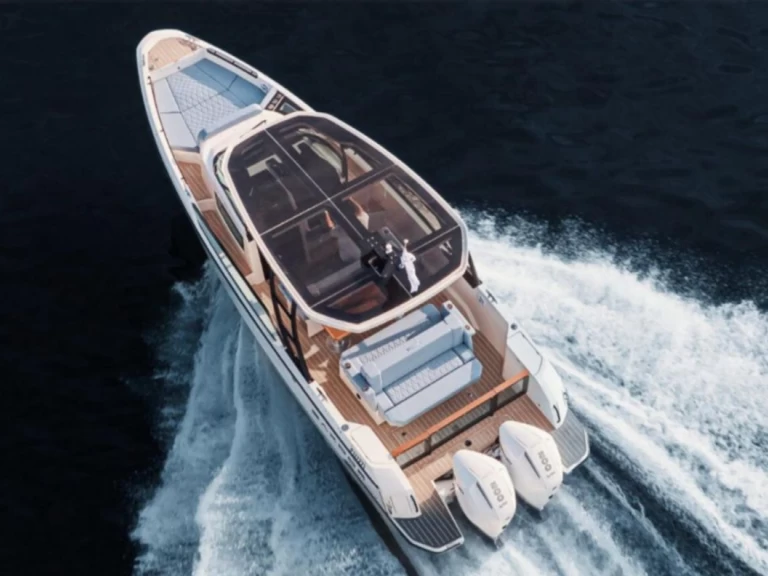 Louer Bateau à moteur avec ou sans skipper Saxdor à Ibiza (Ville)