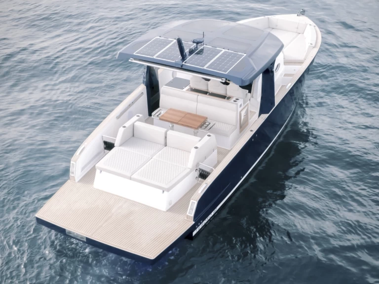 Louer Bateau à moteur avec ou sans skipper Tesoro à Athènes