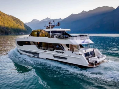 Yacht charter Seattle cheap VOYAGER