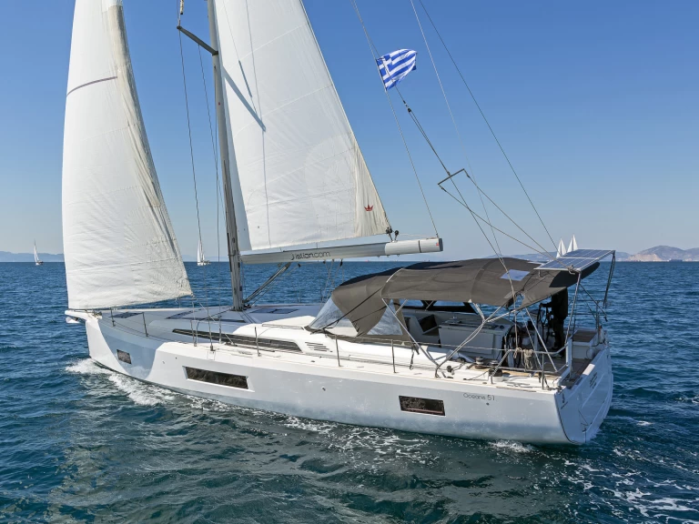 Louez un Bénéteau Oceanis 51.1 à Álimos